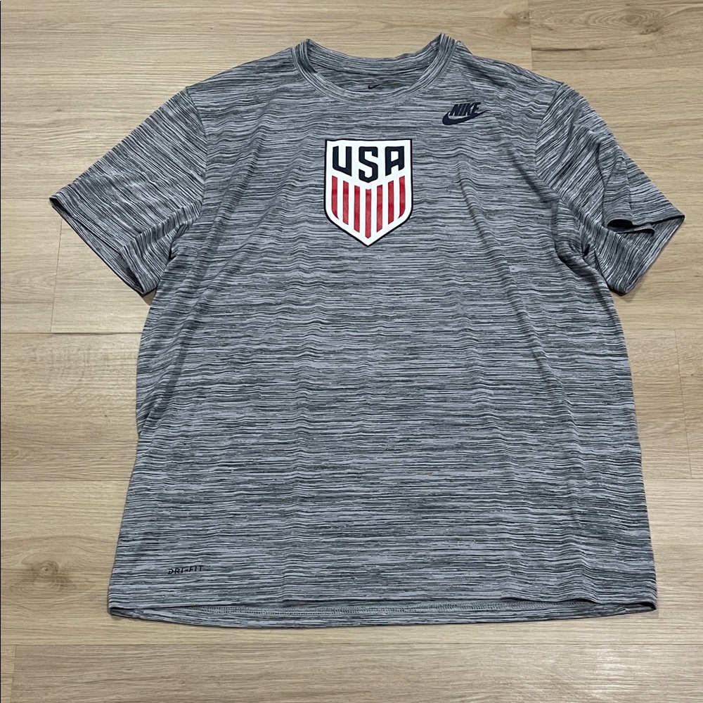 Nike Men's Heather Gray USA Shield Tee